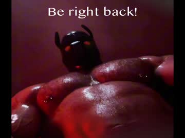 Curiousmuscleboy Chaturbate stream image from December 20, 2024