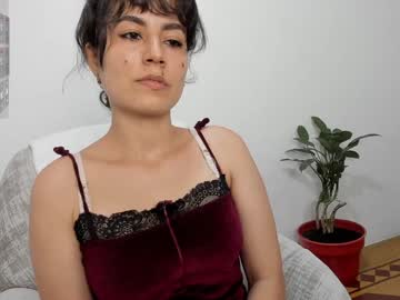 Katia_12_ Chaturbate stream image from December 20, 2024