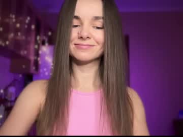 Lanaloulou Chaturbate stream image from December 20, 2024