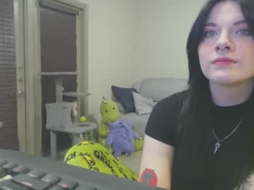 Lustfullives Chaturbate stream image from December 20, 2024