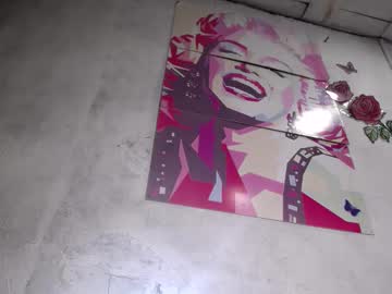 Nattasha_Foxx Chaturbate stream image from December 20, 2024