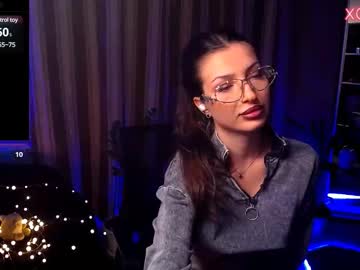 Oh_My_Lily Chaturbate stream image from December 20, 2024