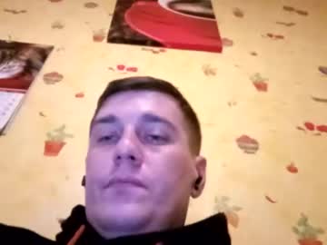 Robert2424599 Chaturbate stream image from December 20, 2024