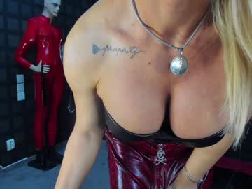 Siennaclaudia Chaturbate stream image from December 20, 2024