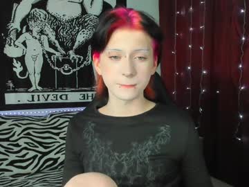 Vailyreb Chaturbate stream image from December 20, 2024