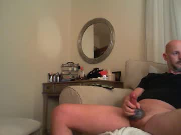 1hotbaldguy Chaturbate stream image from December 20, 2024