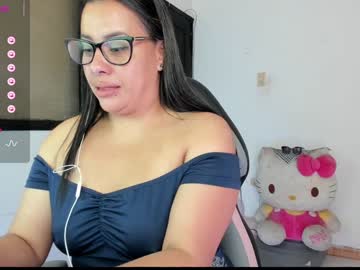 Aylaislem Chaturbate stream image from December 20, 2024