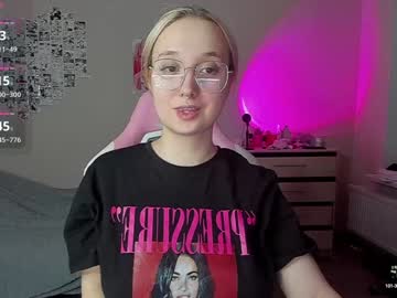 Cassie_Rosss Chaturbate stream image from December 20, 2024