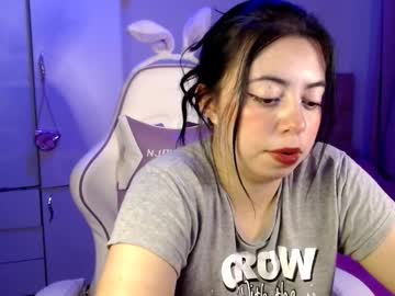 Golden_Gingerkitty Chaturbate stream image from December 20, 2024