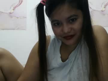 Heavenlyeyes69 Chaturbate stream image from December 20, 2024