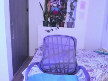 Honey_Hoe Chaturbate stream image from December 20, 2024