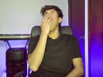 Isaac__Efx Chaturbate stream image from December 20, 2024