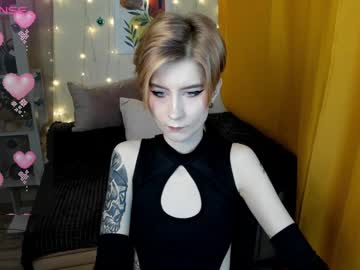 Julescrown Chaturbate stream image from December 20, 2024