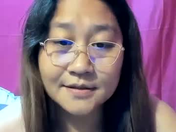 Sweetpilipina88 Chaturbate stream image from December 20, 2024