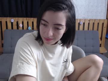 Alicee_Logan_ Chaturbate stream image from December 20, 2024