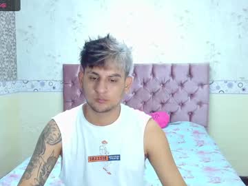 Dona_And_Carl2 Chaturbate stream image from December 20, 2024
