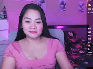 Elleelle123 Chaturbate stream image from December 20, 2024