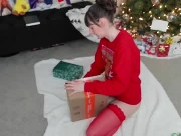Foxy_Gamer Chaturbate stream image from December 20, 2024