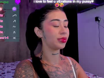 Hilary_Jones_22 Chaturbate stream image from December 20, 2024