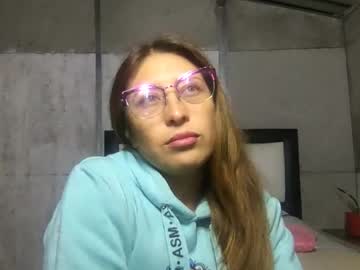 Little_Devil_Diablita90 Chaturbate stream image from December 20, 2024