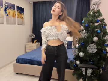 Annetli Chaturbate stream image from December 20, 2024