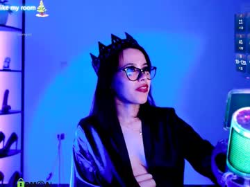 Domgiirl Chaturbate stream image from December 20, 2024
