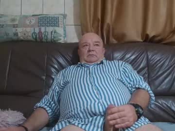 Fullballs6 Chaturbate stream image from December 20, 2024