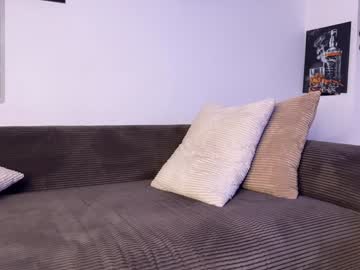 Hot_Frictions Chaturbate stream image from December 20, 2024