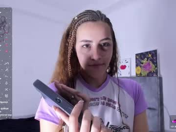 Isabela_Sanchez Chaturbate stream image from December 20, 2024