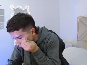 Jayden_Tay Chaturbate stream image from December 20, 2024