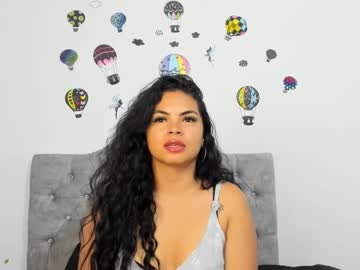 Kymbrown Chaturbate stream image from December 20, 2024