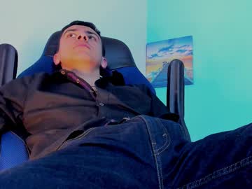Mike_26_ Chaturbate stream image from December 20, 2024