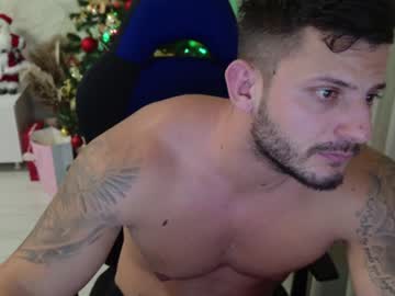 Travissholden Chaturbate stream image from December 20, 2024