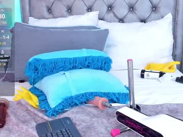 Adelabrown Chaturbate stream image from December 20, 2024