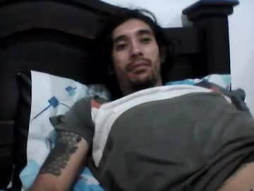 Andresdelews Chaturbate stream image from December 20, 2024