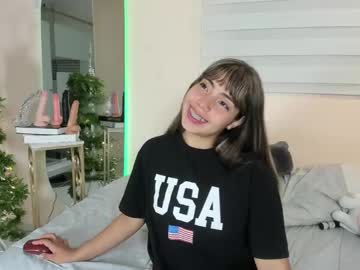 Emma_Grays Chaturbate stream image from December 20, 2024