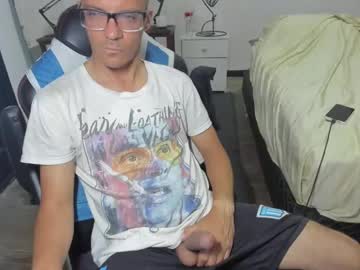 Guachin_New Chaturbate stream image from December 20, 2024