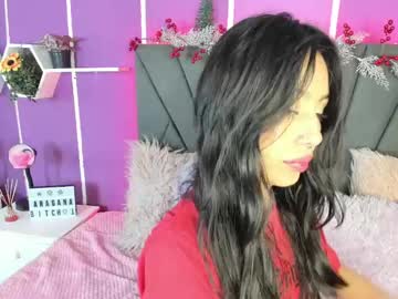 Jenner_Mills Chaturbate stream image from December 20, 2024