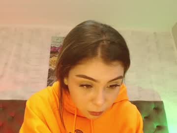 Lizziecox Chaturbate stream image from December 20, 2024