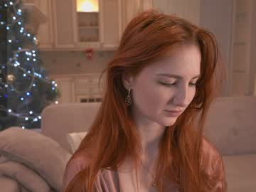 Lynnalltop Chaturbate stream image from December 20, 2024