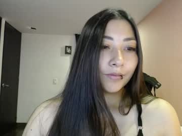 Mia_112022 Chaturbate stream image from December 20, 2024