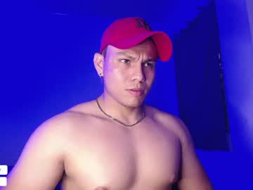 Roy__Constance Chaturbate stream image from December 20, 2024