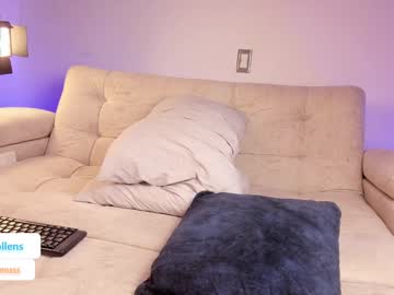 Starcollens Chaturbate stream image from December 20, 2024