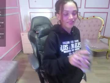 Ailen_T Chaturbate stream image from December 20, 2024