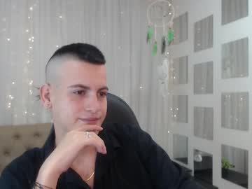 Cerokershelby Chaturbate stream image from December 20, 2024