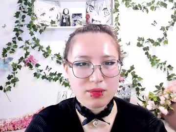 Eileenwee Chaturbate stream image from December 20, 2024
