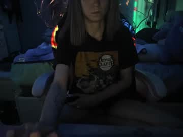 Greeneyedlovexo Chaturbate stream image from December 20, 2024