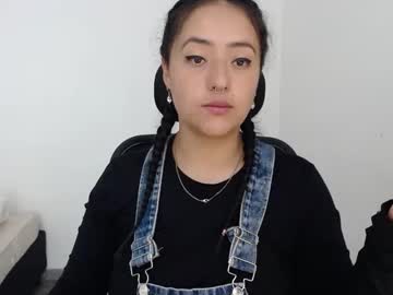 Jjulietha95 Chaturbate stream image from December 20, 2024
