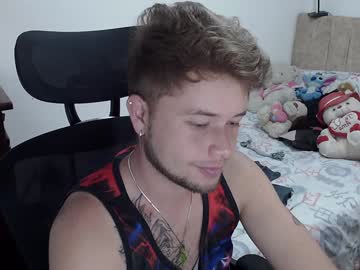 Johanleonsweetboy Chaturbate stream image from December 20, 2024
