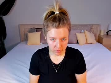 Kelly_Garner Chaturbate stream image from December 20, 2024